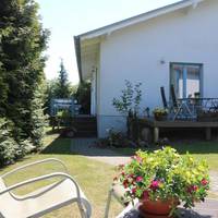 2-Bedroom Apartment (3 adults)