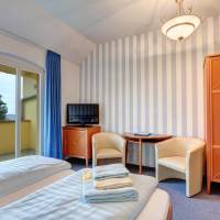 Double Room with Sea View and Balcony 1