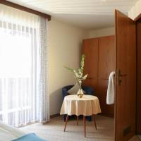 Single Room with Shower and Balcony