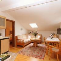 Apartment with Mountain View - No 2