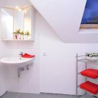 Ten-Bedroom Holiday Home