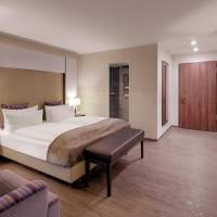 Grand Deluxe Double Room
