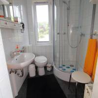 One-Bedroom Holiday Home