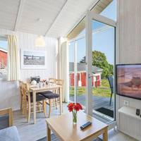 One-Bedroom Holiday Home