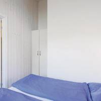 One-Bedroom Holiday Home