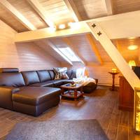 Large Apartment with Balcony