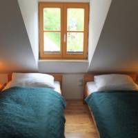Family Room (6 Adults)