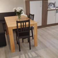 Family Room - 01