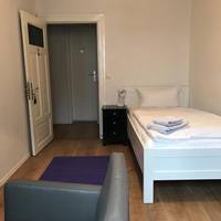 Single Room with Shared Bathroom