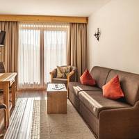 One-Bedroom Apartment with Balcony