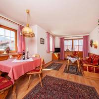 Superior One-Bedroom Apartment