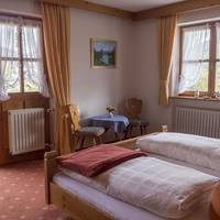 One-Bedroom Apartment 60 m²