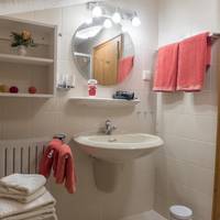 One-Bedroom Apartment 42 m²