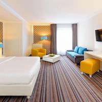 Family Suite with 1 Double Bed and 1 Sofa Bed