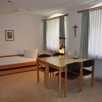 Twin Room with Shared Bathroom without WiFi and TV