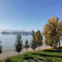 Triple Room with Balcony and Lake View
