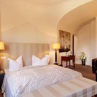 Deluxe Junior Suite