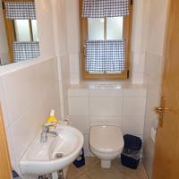  Two-Bedroom Apartment with Mountain View (Ground Floor)