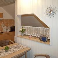 One-Bedroom Apartment IV
