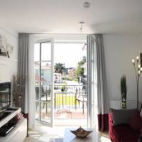 One-Bedroom Apartment (Ref. 128696)