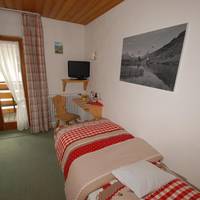 Single Room with Mountain View