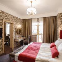 Suite with Balcony