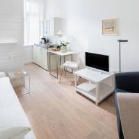 Apartment 5