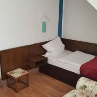Twin Room with Shower