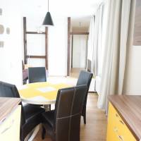 Two-Bedroom Apartment with Balcony 74qm²