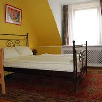 Single Room with Shower (Shared WC)