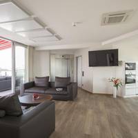 Rooftop Suite with Private Roof Terrace