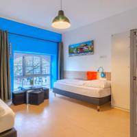 Triple Room with Shared Bathroom