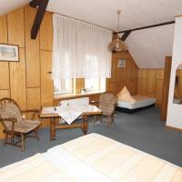 Comfort Triple Room with Shower