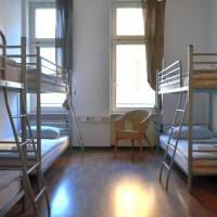 Bed in 6-Bed Mixed Dormitory Room