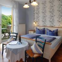 Double Room with Private Bathroom and Balcony