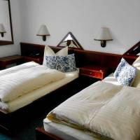 Economy Twin Room