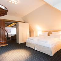Maisonette Apartment (2 Adults+ 2 Children)