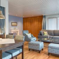 One-Bedroom Apartment with Terrace