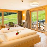 Suite with Mountain View