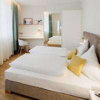 King Studio with Sofa Bed