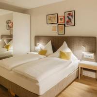 Deluxe Double Room with Shower