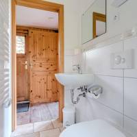One-Bedroom Holiday Home
