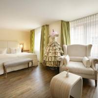 Maximilian Double Room - Large