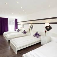 Classic Quadruple Room