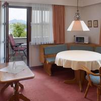 Apartment 3 with Balcony and Lake View