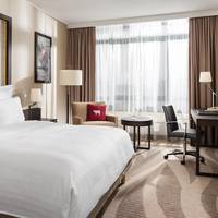 Executive Queen Room