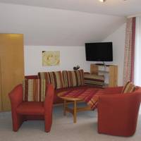 One-Bedroom Apartment with Balcony - 09