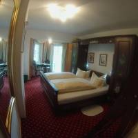 Family Quadruple Room with views in the Green