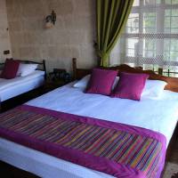 Triple Room with Pool View