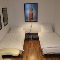 Standard Twin Room with Shared Bathroom